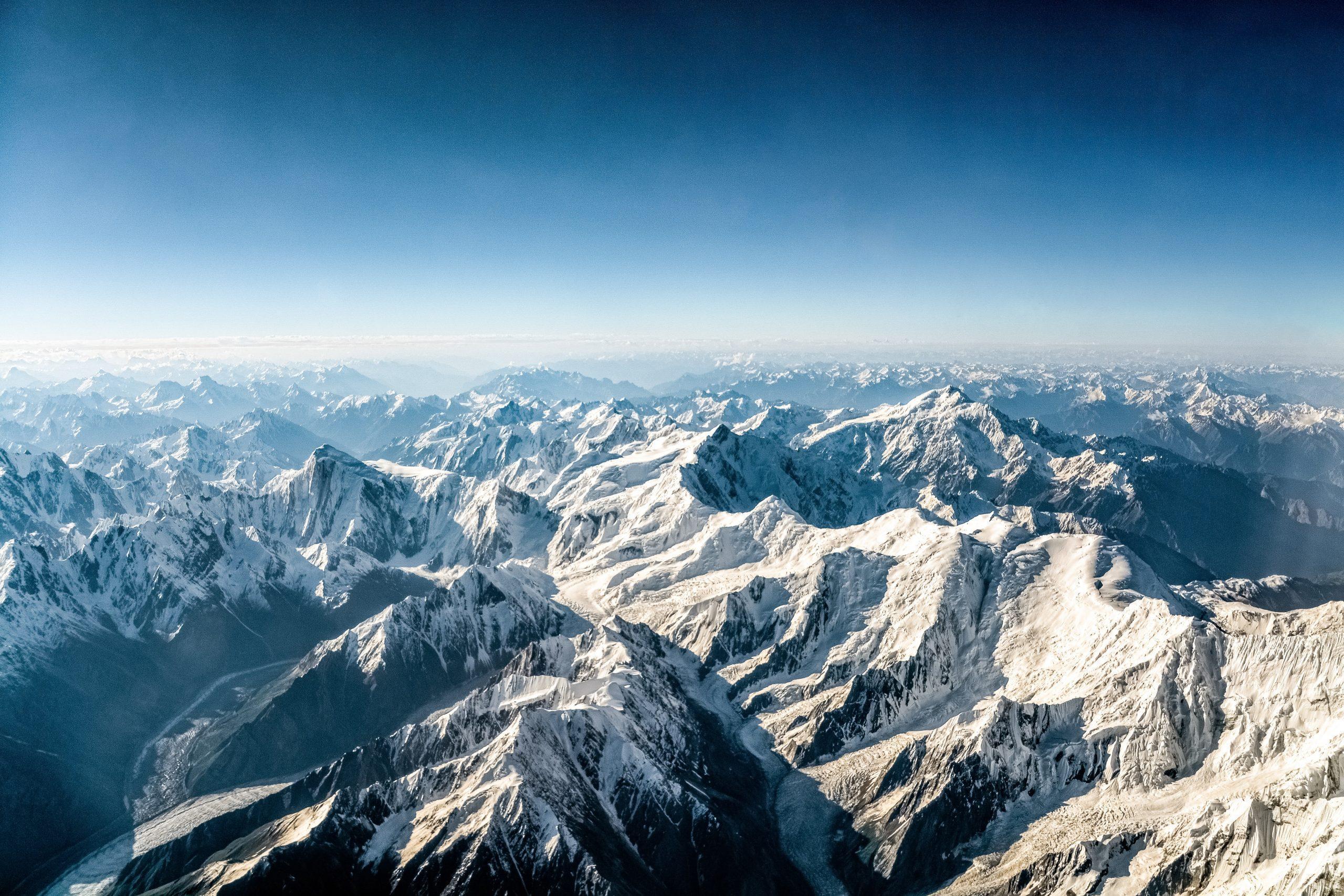 Gravir la montagne la plus haute du monde Sacha Lacoste